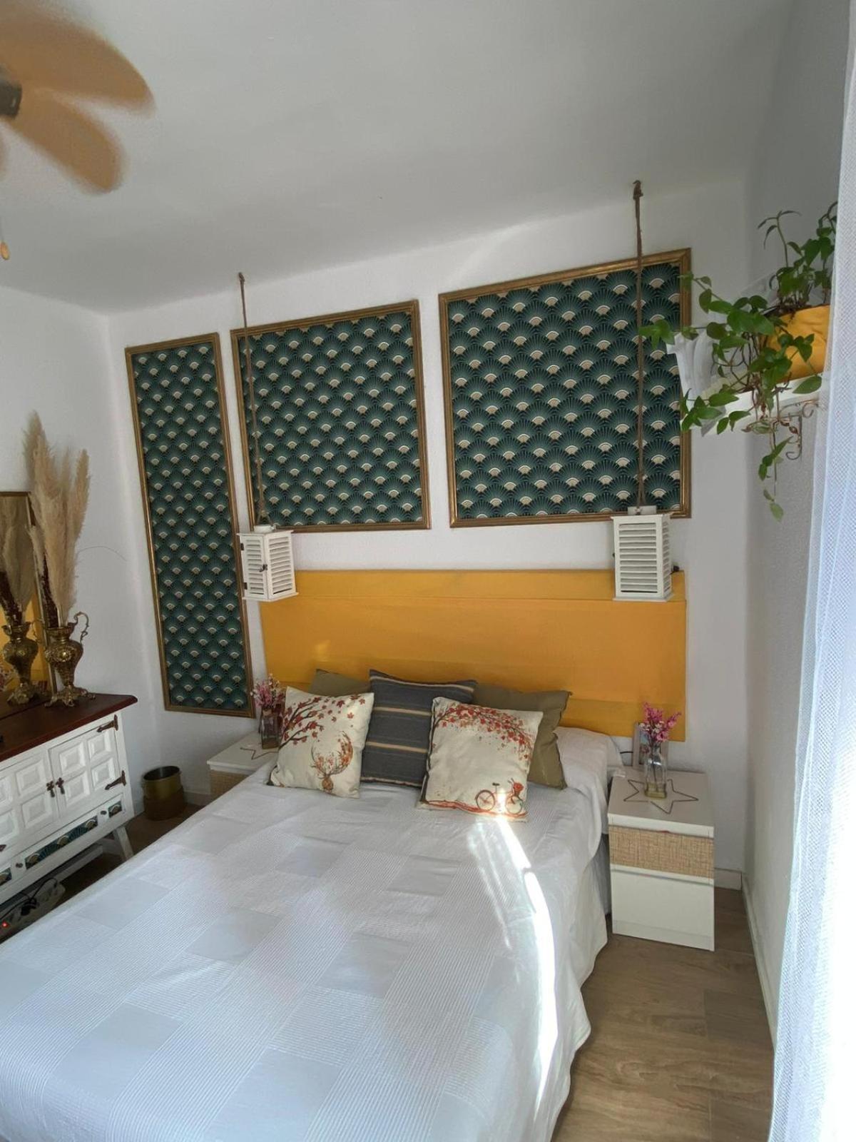 Bed & Breakfast Cuatro Torres 1 Madrid